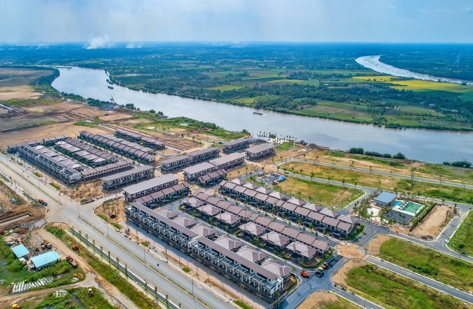 Không khí nhộn nhịp tại thành phố bên sông Waterpoint 1 Không khí nhộn nhịp tại thành phố bên sông Waterpoint