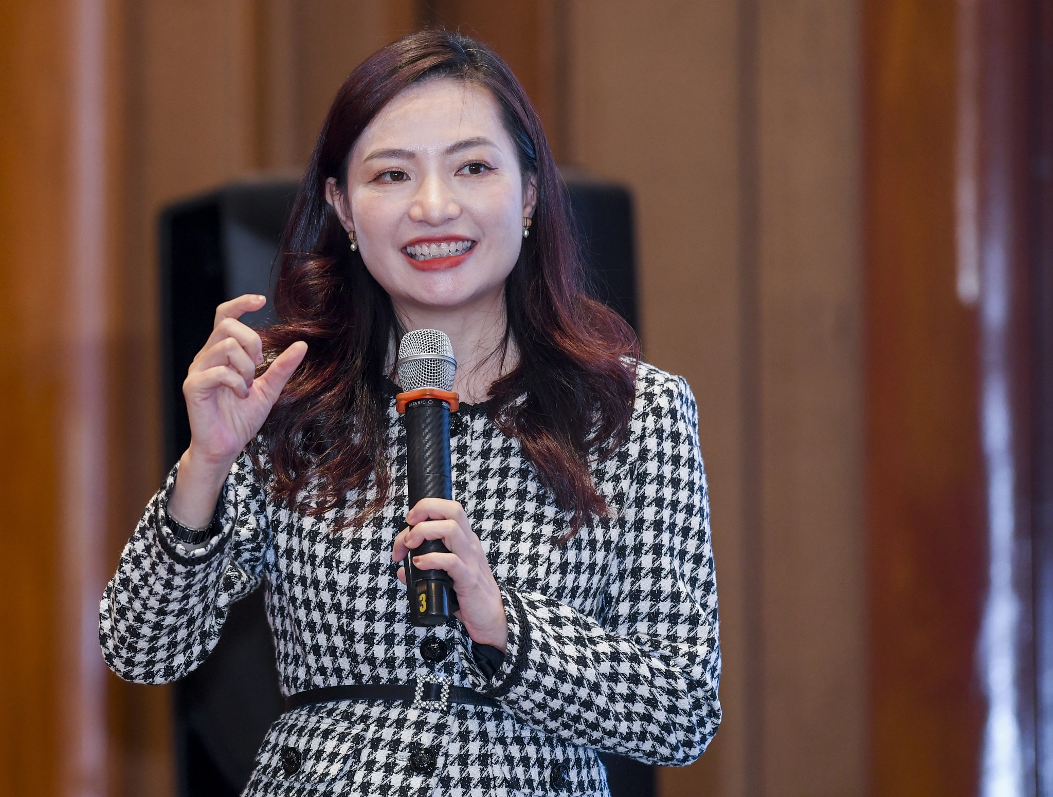 Chuyên gia tiết lộ nguyên nhân khiến giá chung cư Hà Nội sốt nóng và thời điểm quay đầu giảm giá