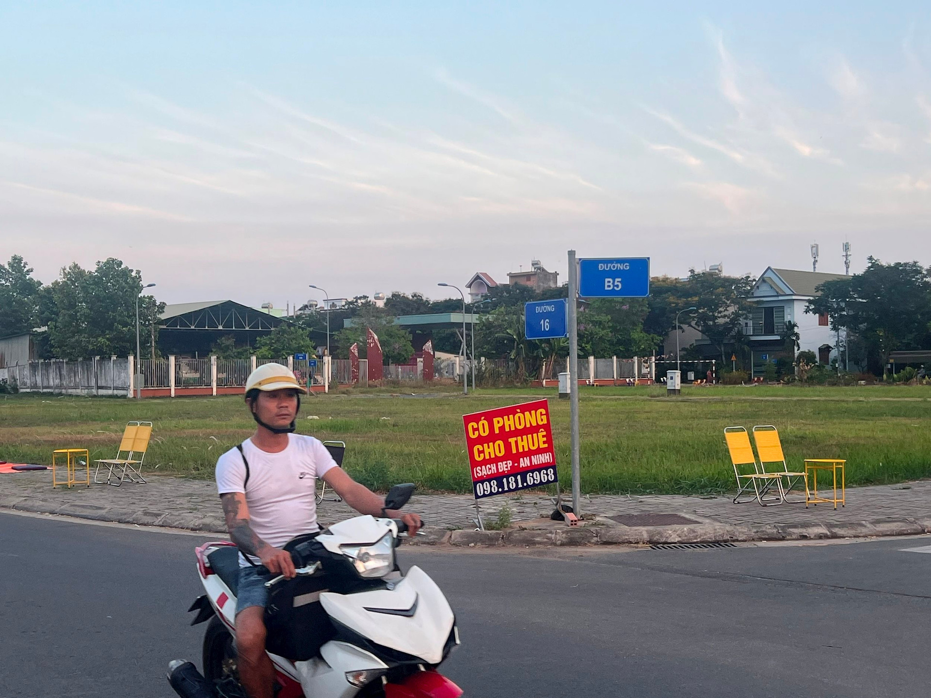 dong thai la cua gioi dau tu dia oc dau nam