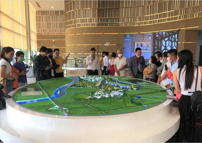 Thị trường liền kề TP HCM xuất hiện động thái săn hàng đón đầu của nhà đầu tư