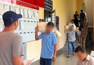 Tôi hối tiếc vì có tiền nhưng không đi mua đất
