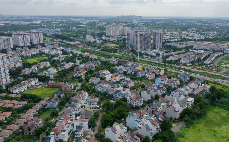 Hà Nội tăng diện tích tách thửa lên 50m2, chung cư lại có cớ để tăng giá?