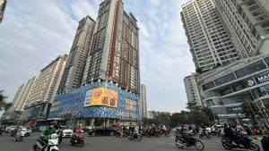 Giá nhà tăng chóng mặt, chuyên gia kiến nghị Nhà nước can thiệp