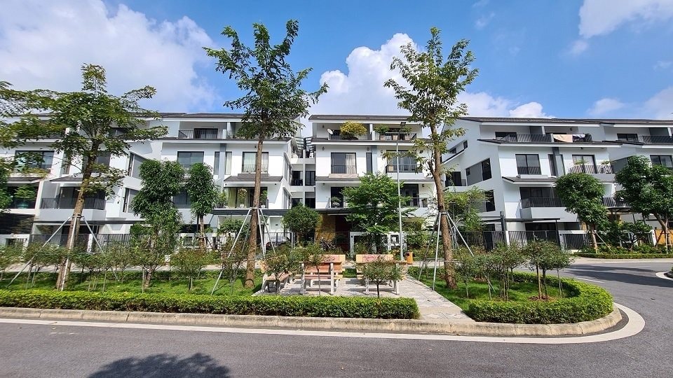 Biệt thự, liền kề Hà Nội cho giới nhà giàu đua nhau tăng giá, có dự án tăng đến 70% sau một năm 1 Biệt thự, liền kề Hà Nội cho giới nhà giàu đua nhau tăng giá