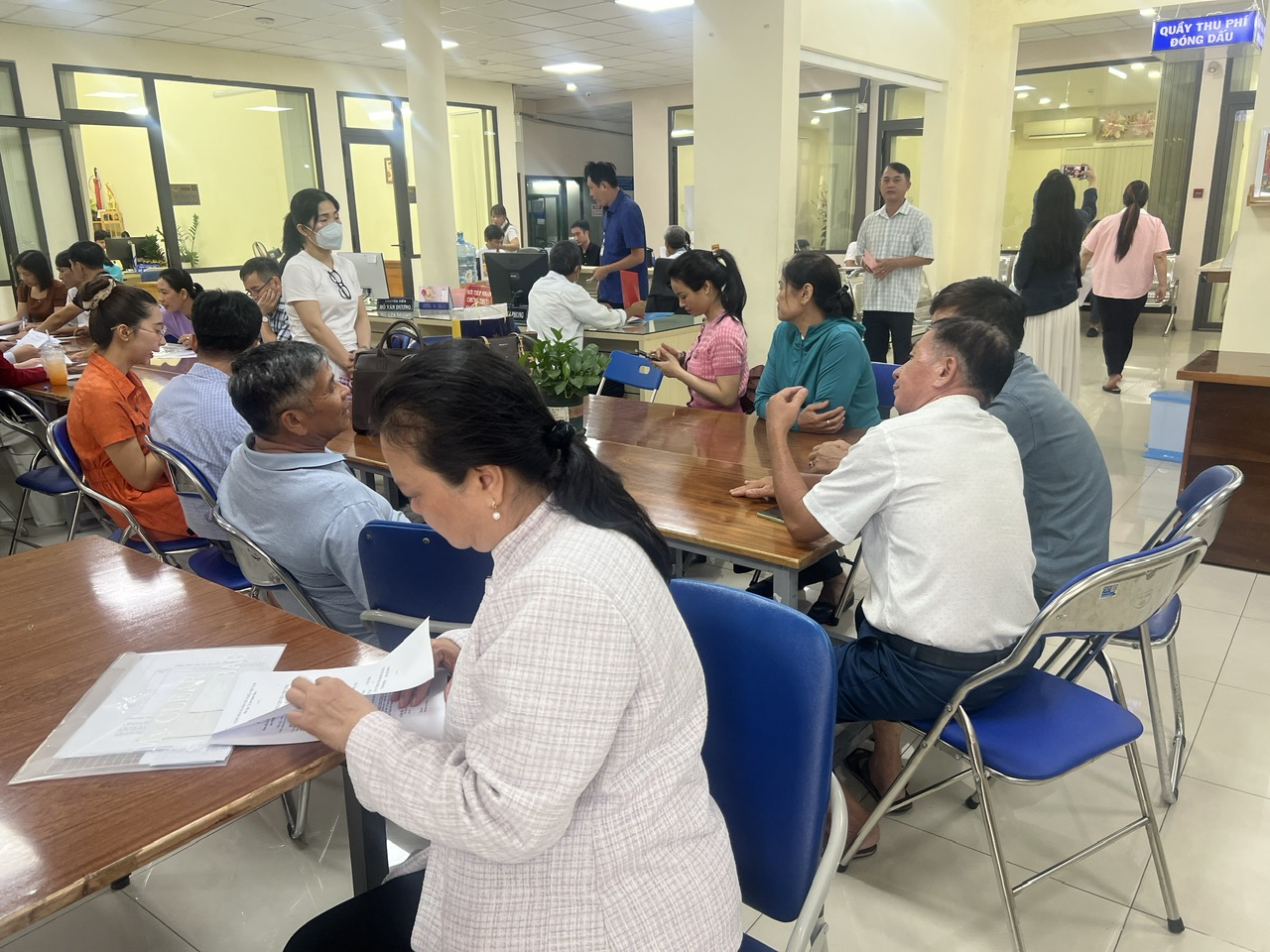 Thời đến cản không nổi: Môi giới người mua vào thế năn nỉ bên bán