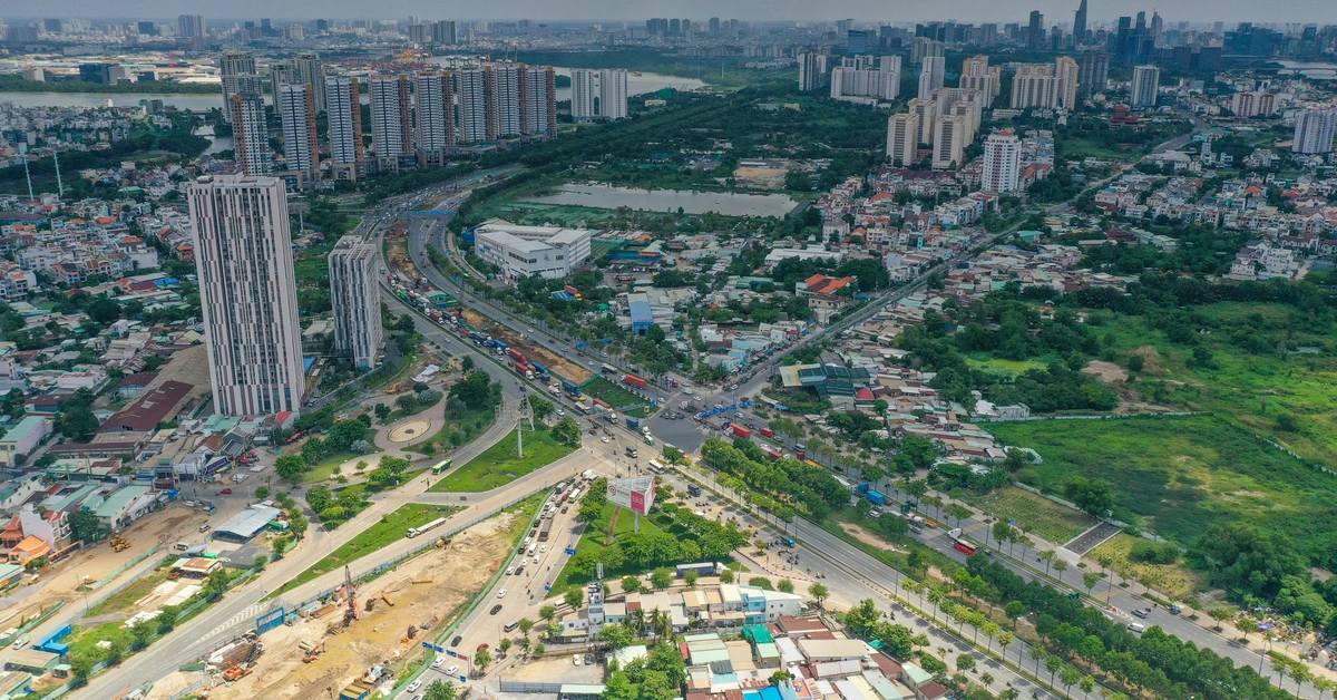 Chung cư quay đầu tăng giá, đất nền chững lại sau tăng nóng