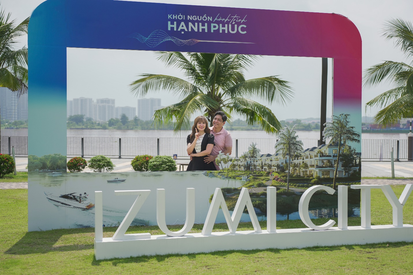 Izumi Canaria ghi điểm với gia đình nghệ sĩ nhờ môi trường sống
